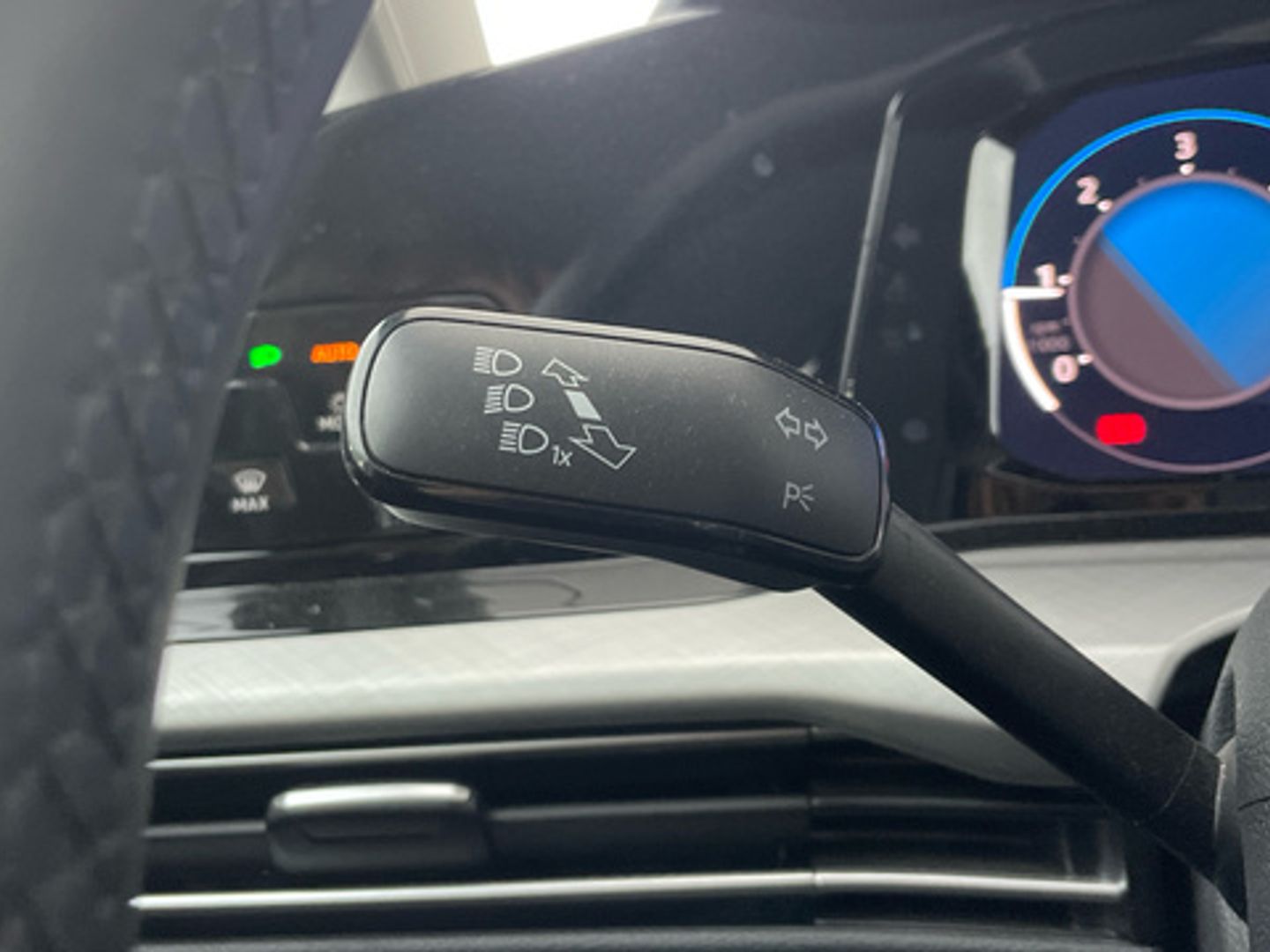 Volkswagen Golf Variant Life 2.0 TDI 85 kW (115 CV)