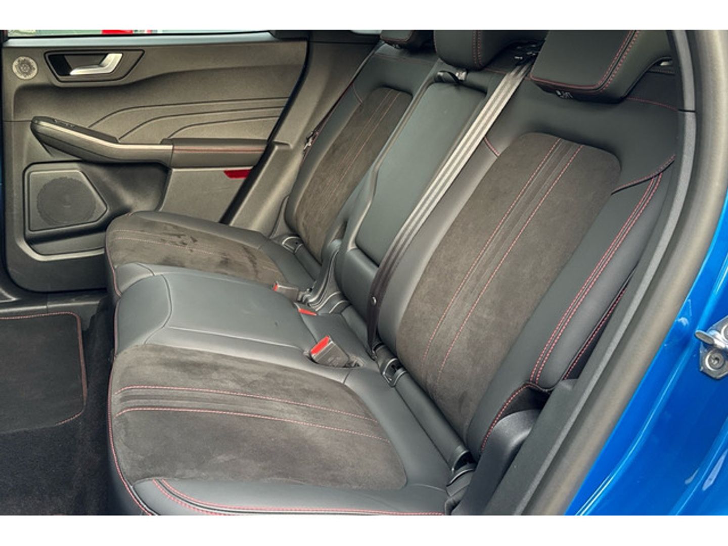 Ford Kuga 2.5 Duratec FHEV ST-Line X 4x2 Auto 132 kW (180 CV)