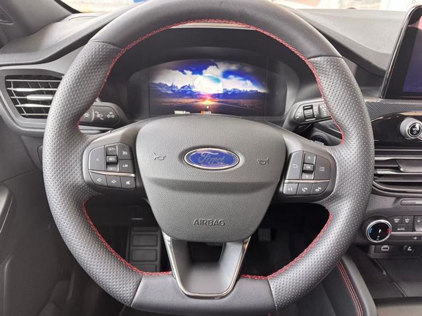 Ford Kuga 2.5 Duratec FHEV ST-Line Auto 140 kW (190 CV)