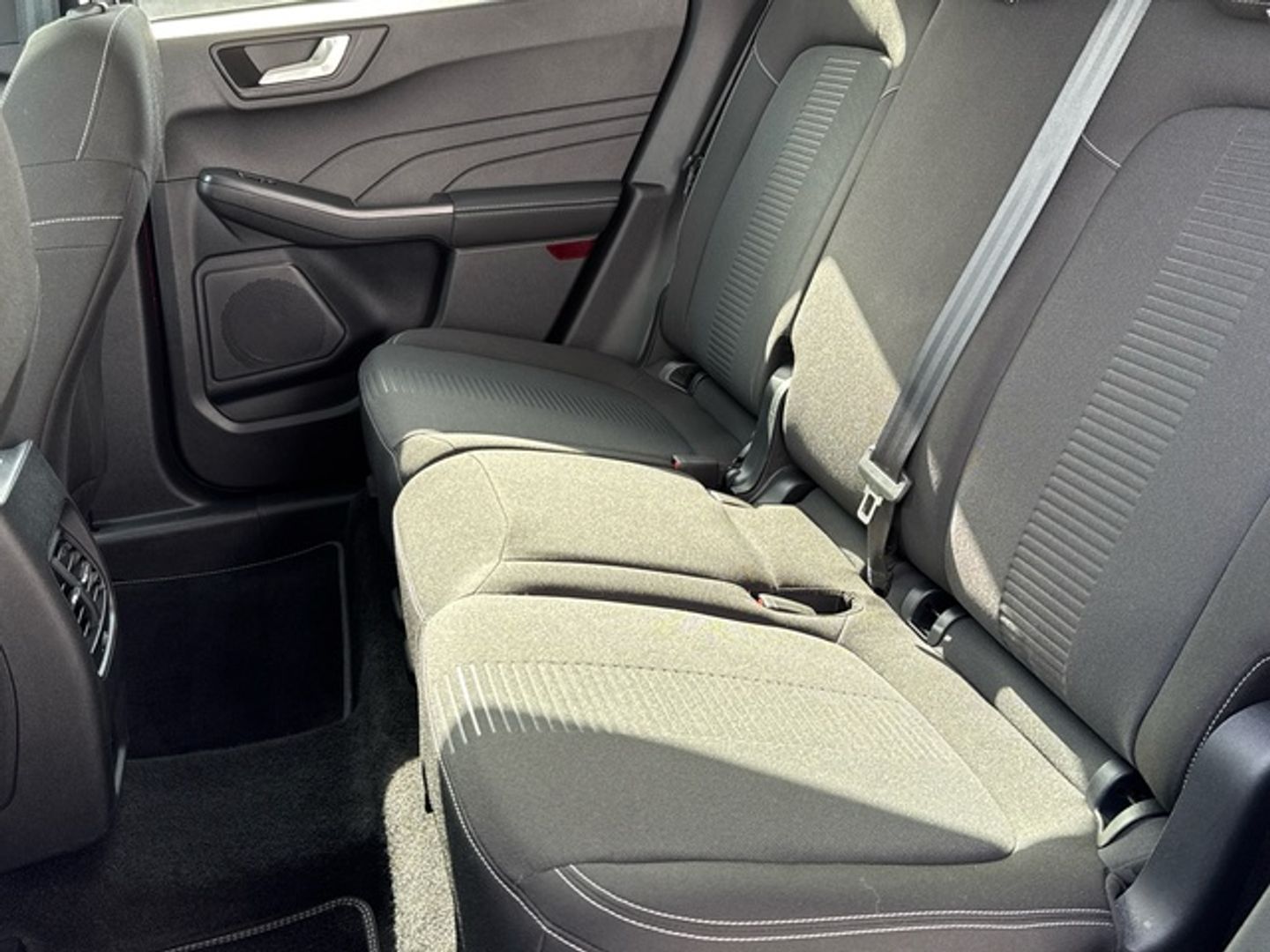 Ford Kuga 2.5 Duratec FHEV Active Auto 132 kW (180 CV)