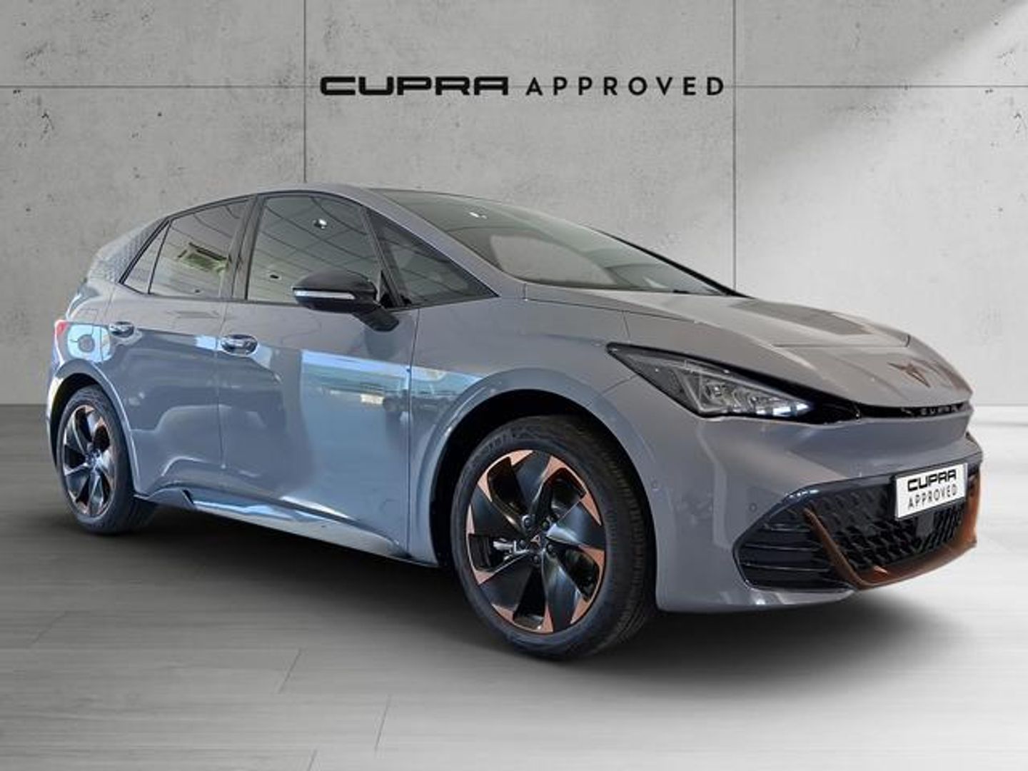 CUPRA Born 58kWh E-Boost Pack 170 kW (231 CV) Gris Sedan
