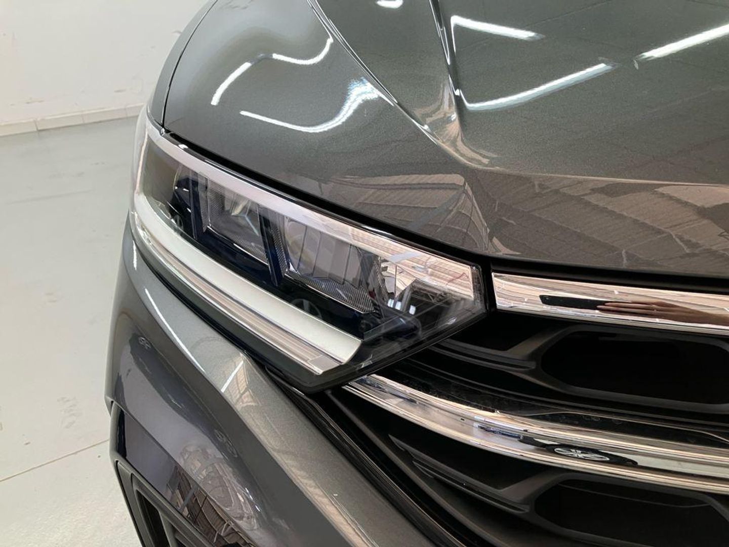 Volkswagen T-Roc R-Line 1.5 TSI 110 kW (150 CV)