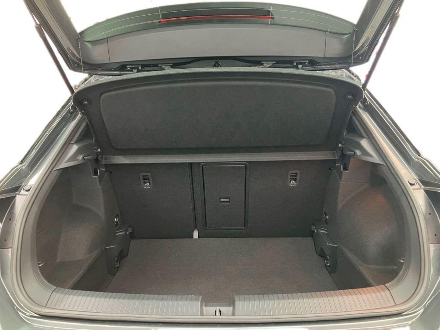 Volkswagen T-Roc R-Line 1.5 TSI 110 kW (150 CV)
