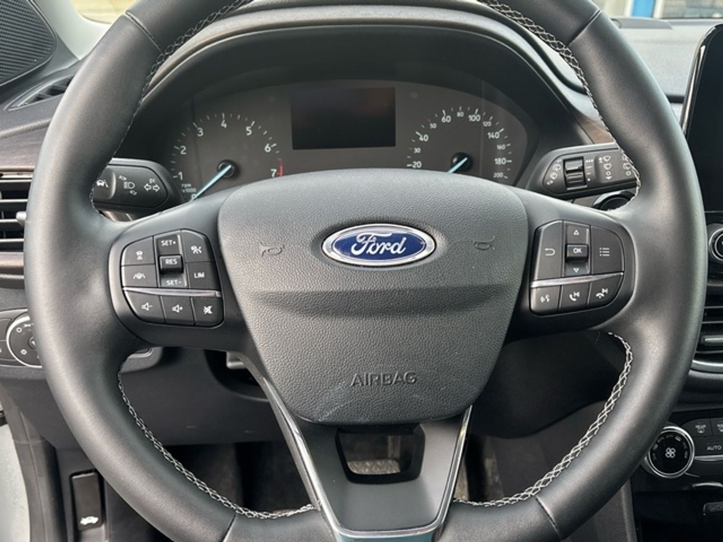 Ford Puma 1.0 EcoBoost MHEV Titanium X Auto 114 kW (155 CV)