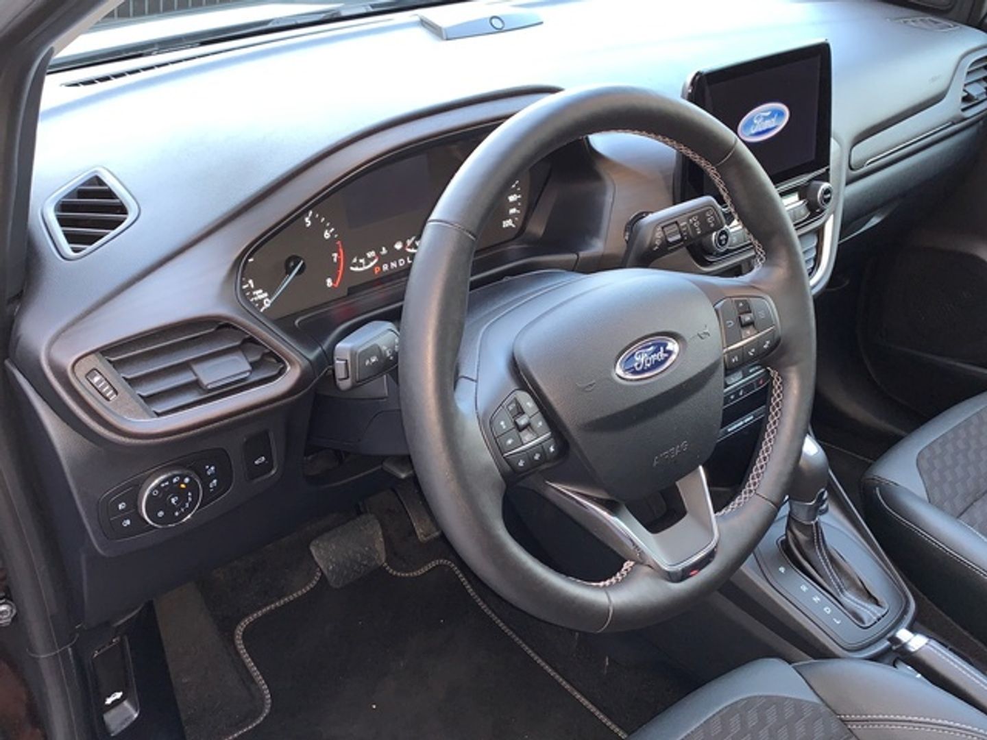 Ford Puma 1.0 EcoBoost MHEV Titanium X Auto 114 kW (155 CV)
