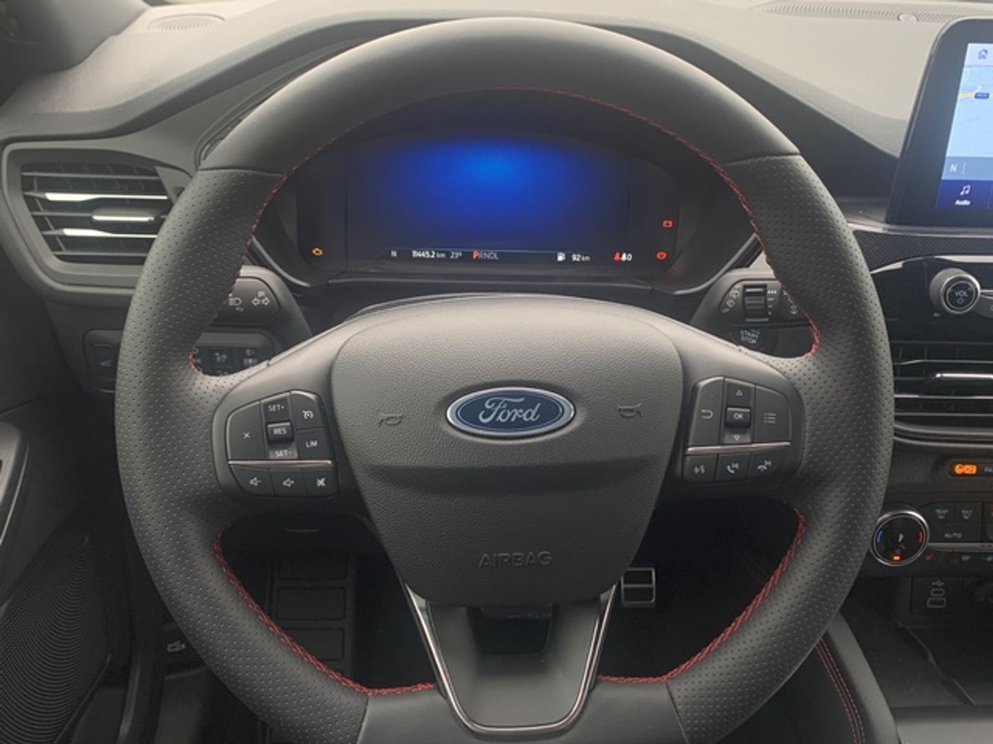 Ford Kuga 2.5 Duratec FHEV ST-Line X 4x2 Auto 140 kW (190 CV)