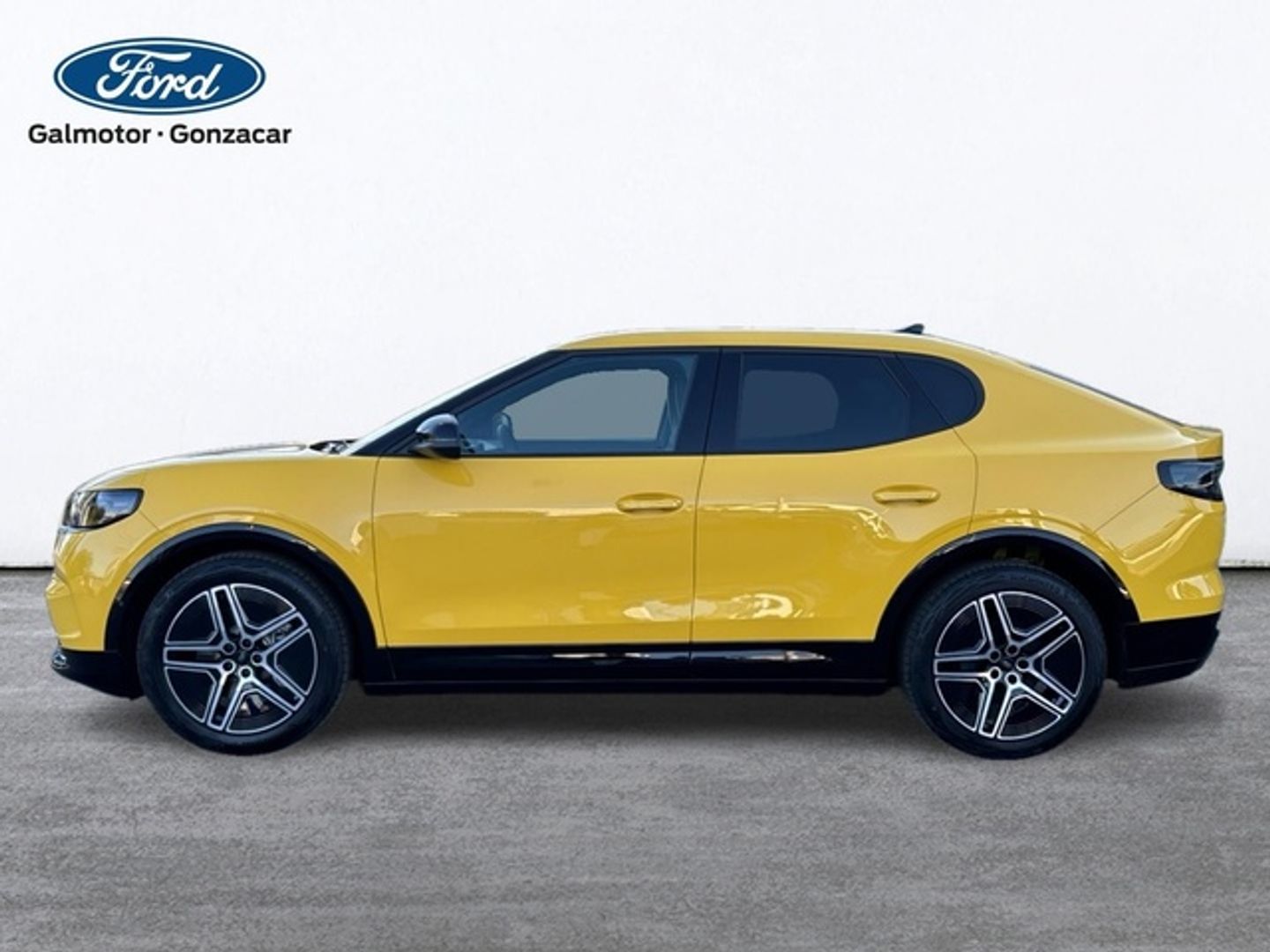 Ford Capri CX740L Premium R. Ext. RWD 77kWh 210 kW (286 CV)
