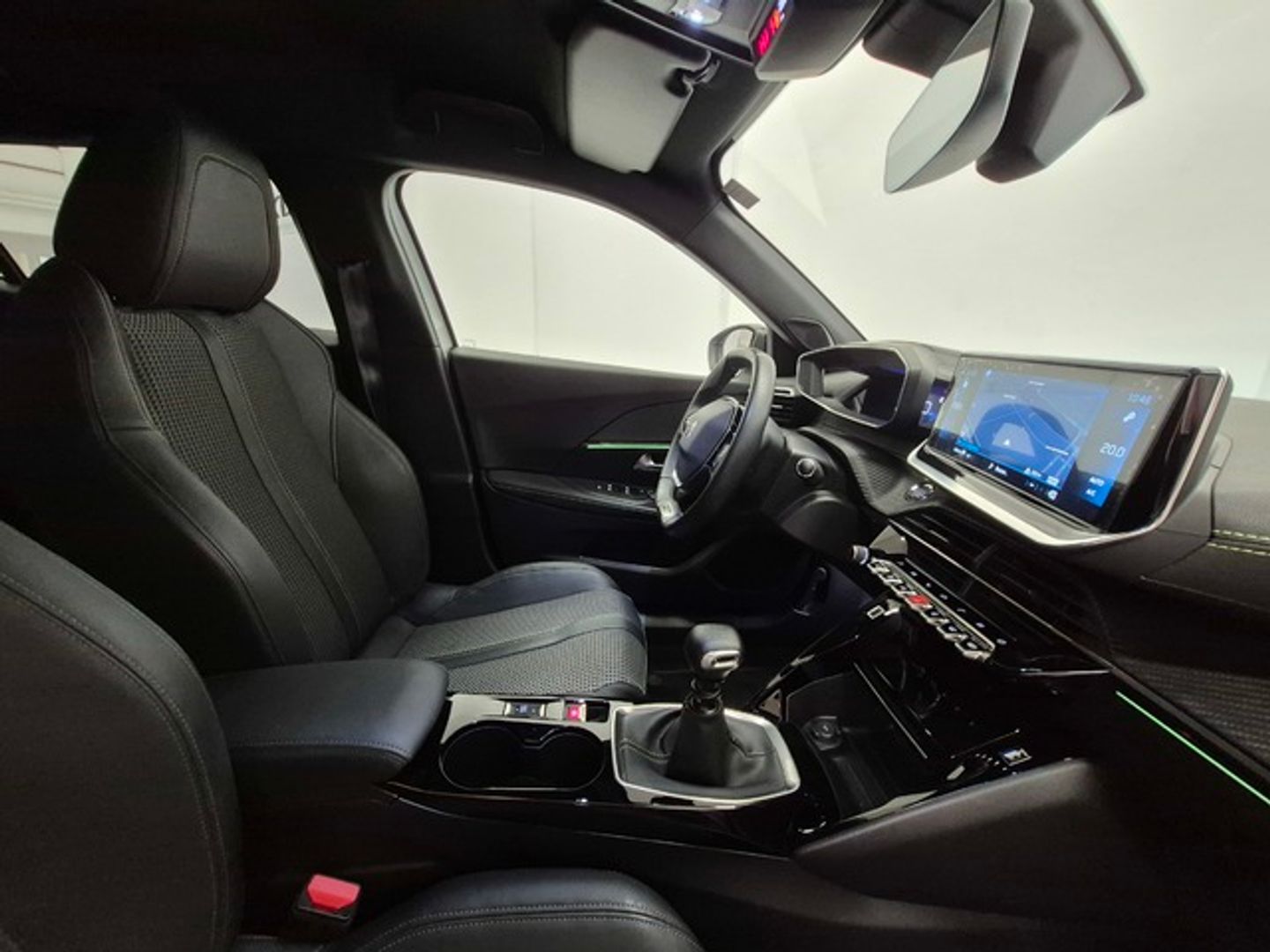 Peugeot 2008 PureTech 130 S&S GT 96 kW (130 CV)