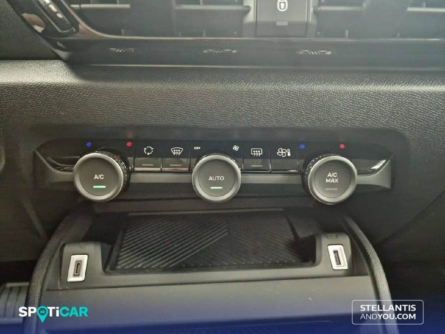 Citroen ë-C4 50kW eléctrico Feel Pack 100 kW (136 CV)