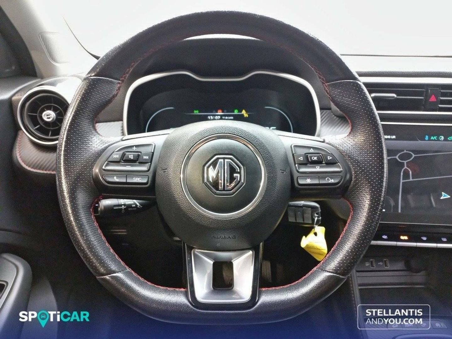 MG ZS 1.5 Luxury 78 kW (106 CV)