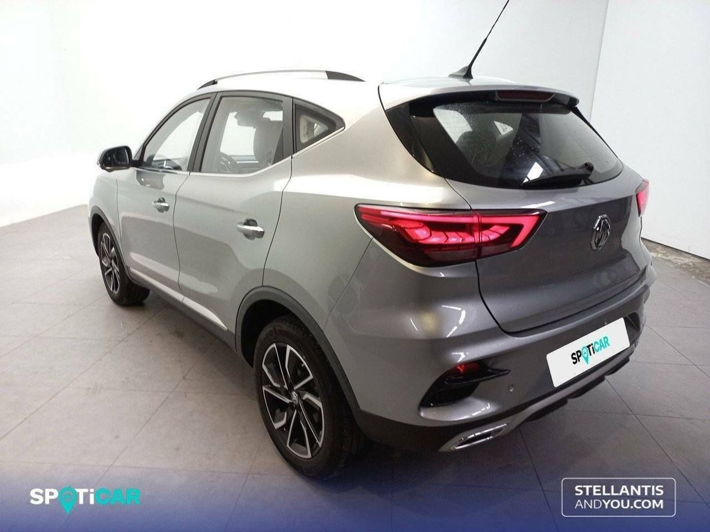 MG ZS 1.5 Luxury 78 kW (106 CV)