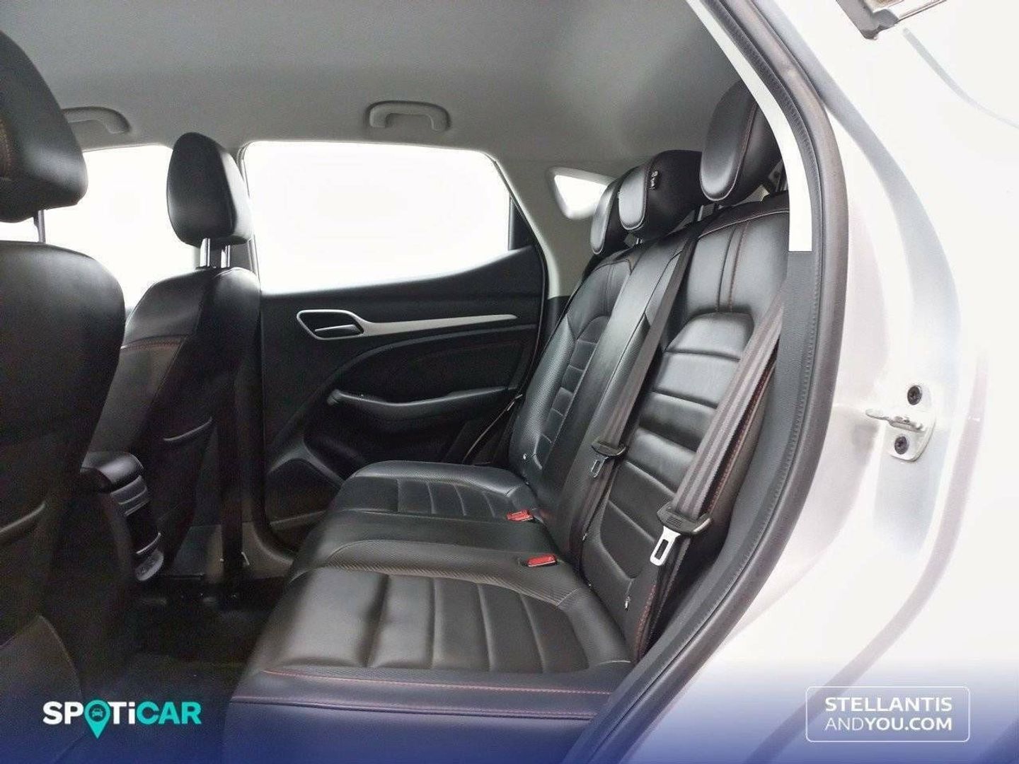 MG ZS 1.5 Luxury 78 kW (106 CV)