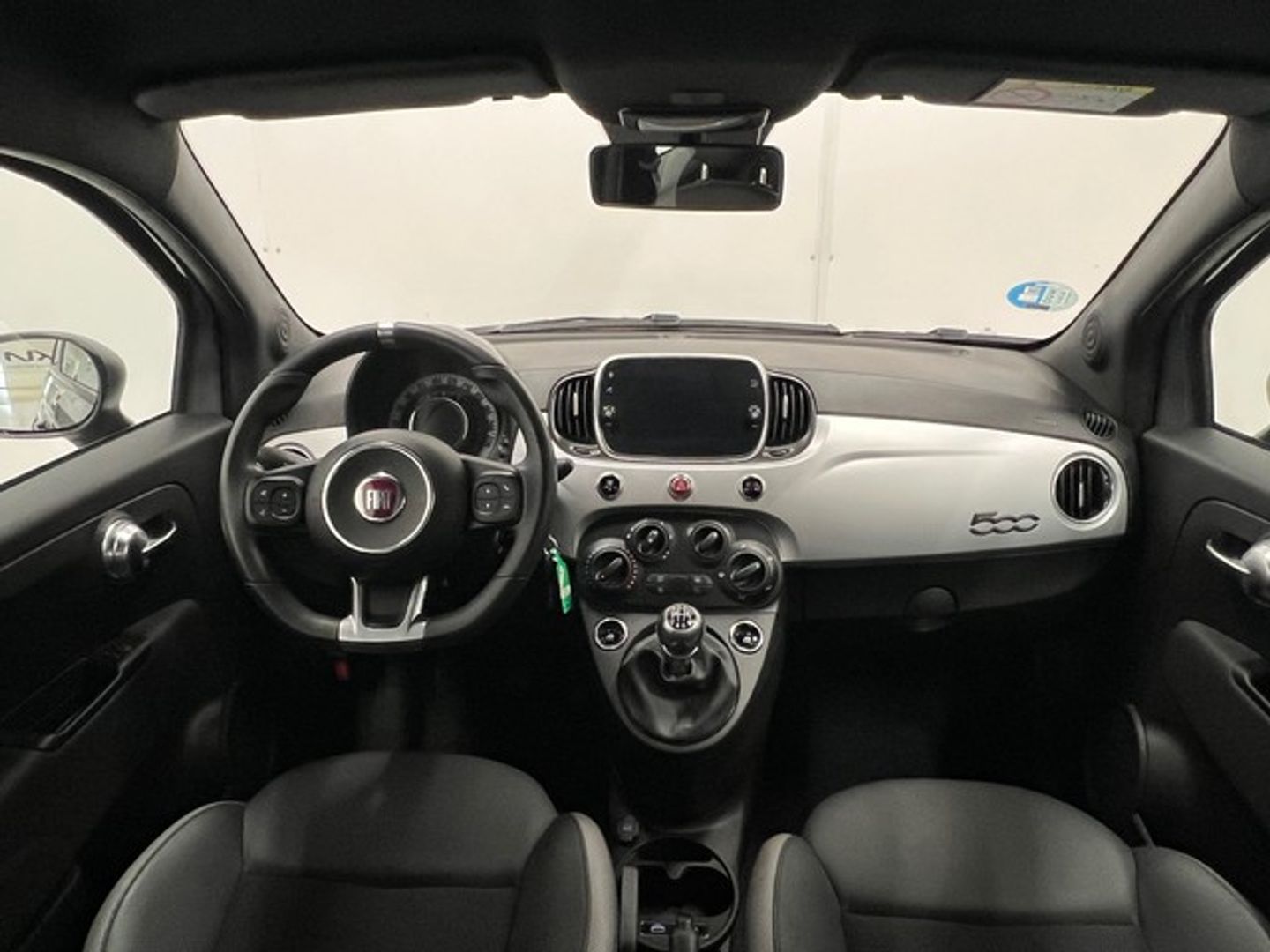 Fiat 500 1.0 Hybrid Connect 51 kW (70 CV)