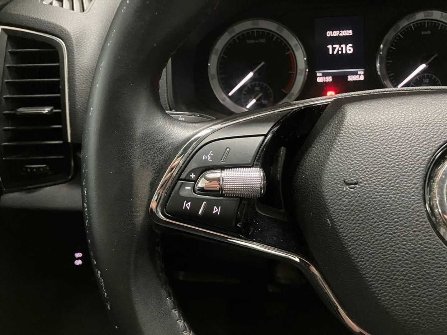 Skoda Karoq 1.0 TSI Ambition 81 kW (110 CV)