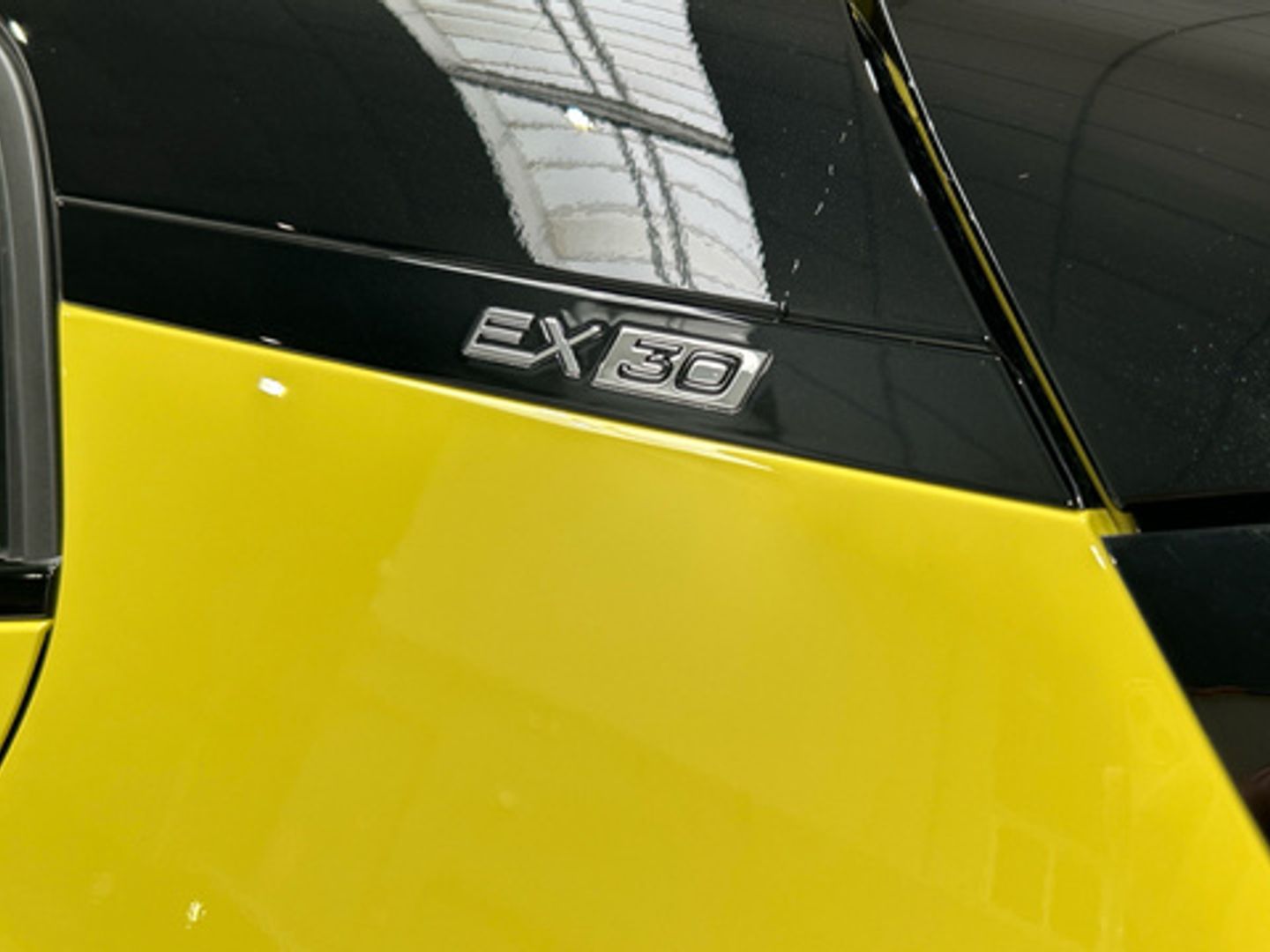 Volvo EX30 Twin Motor Ultra AWD Auto 315 kW (428 CV)