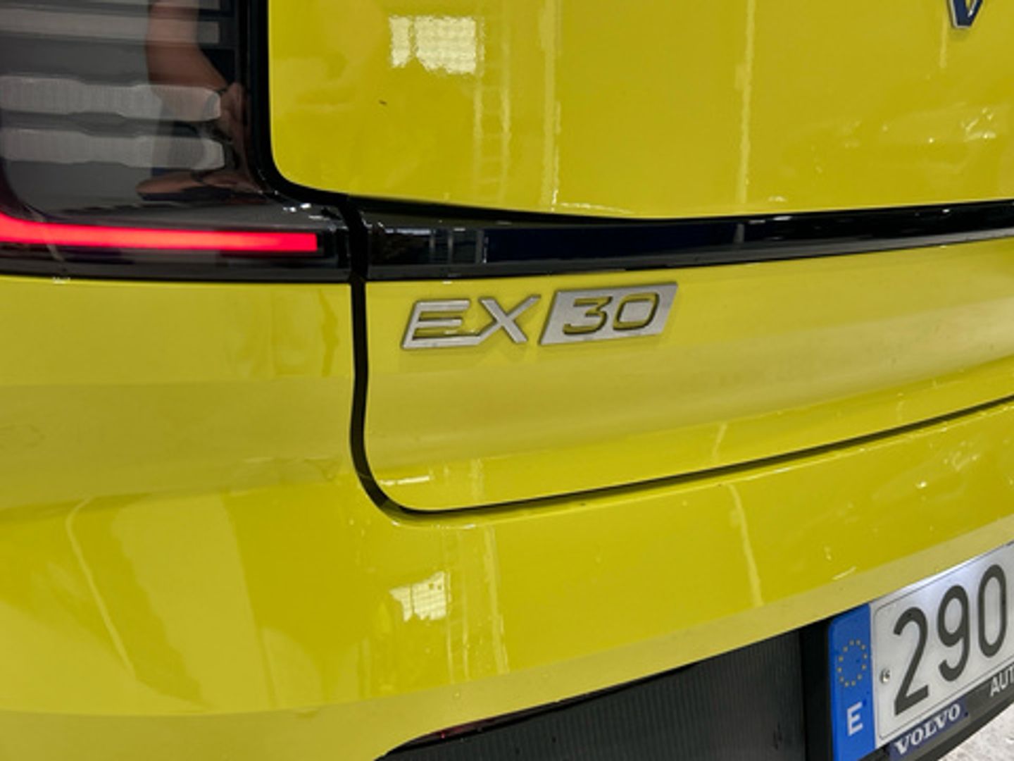 Volvo EX30 Twin Motor Ultra AWD Auto 315 kW (428 CV)