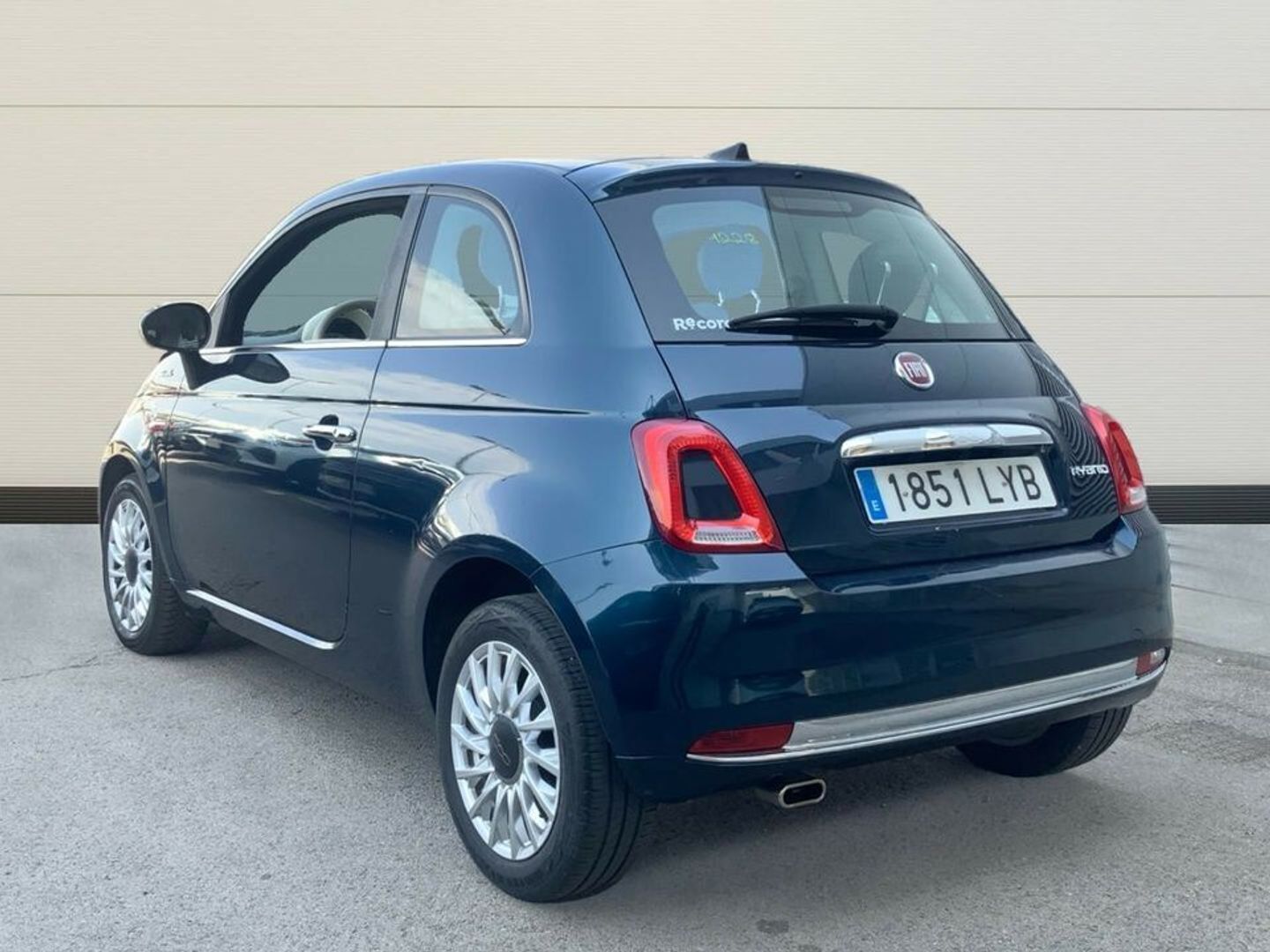 Fiat 500 1.0 Hybrid Dolcevita 51 kW (70 CV)