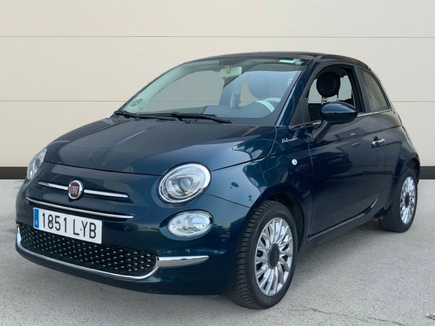 Fiat 500 1.0 Hybrid Dolcevita 51 kW (70 CV)