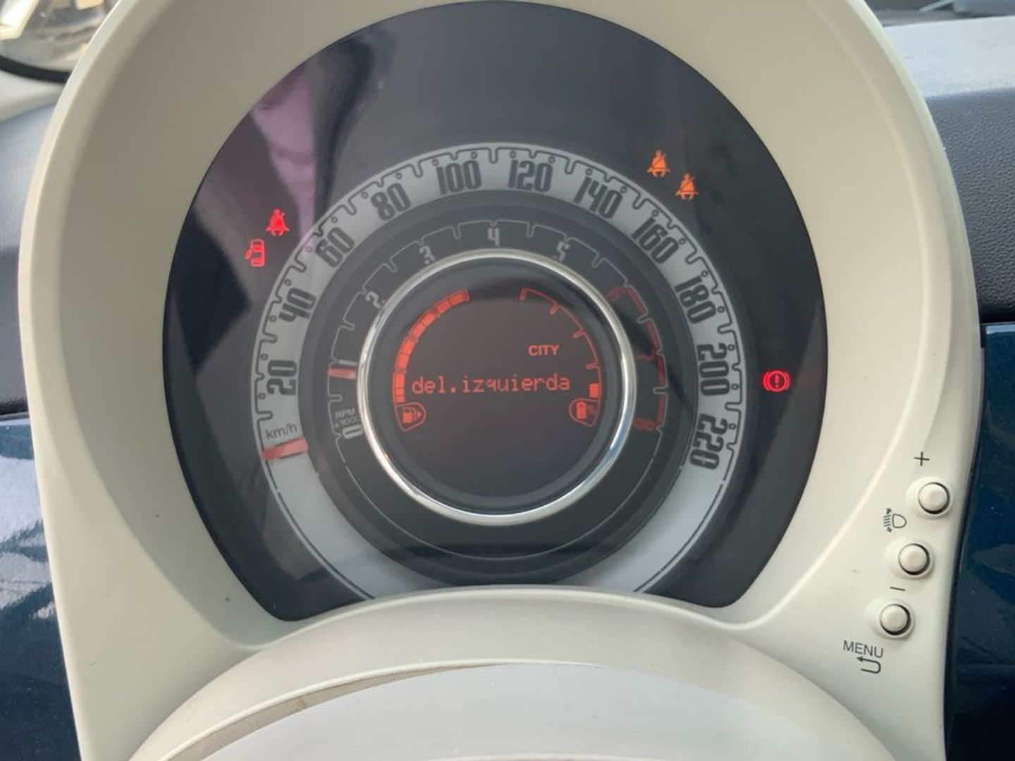 Fiat 500 1.0 Hybrid Dolcevita 51 kW (70 CV)