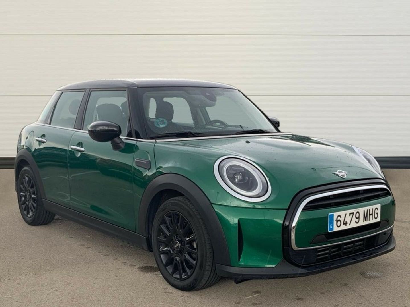 MINI MINI 5 Puertas Cooper 100 kW (136 CV) Verde Compact