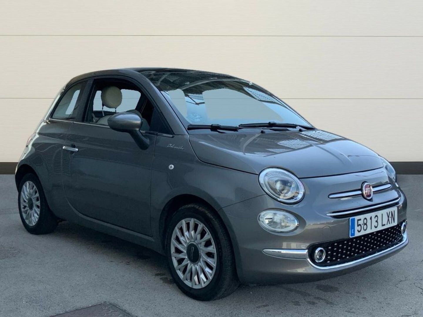 Fiat 500 1.0 Hybrid Dolcevita 51 kW (70 CV) Gris Compact