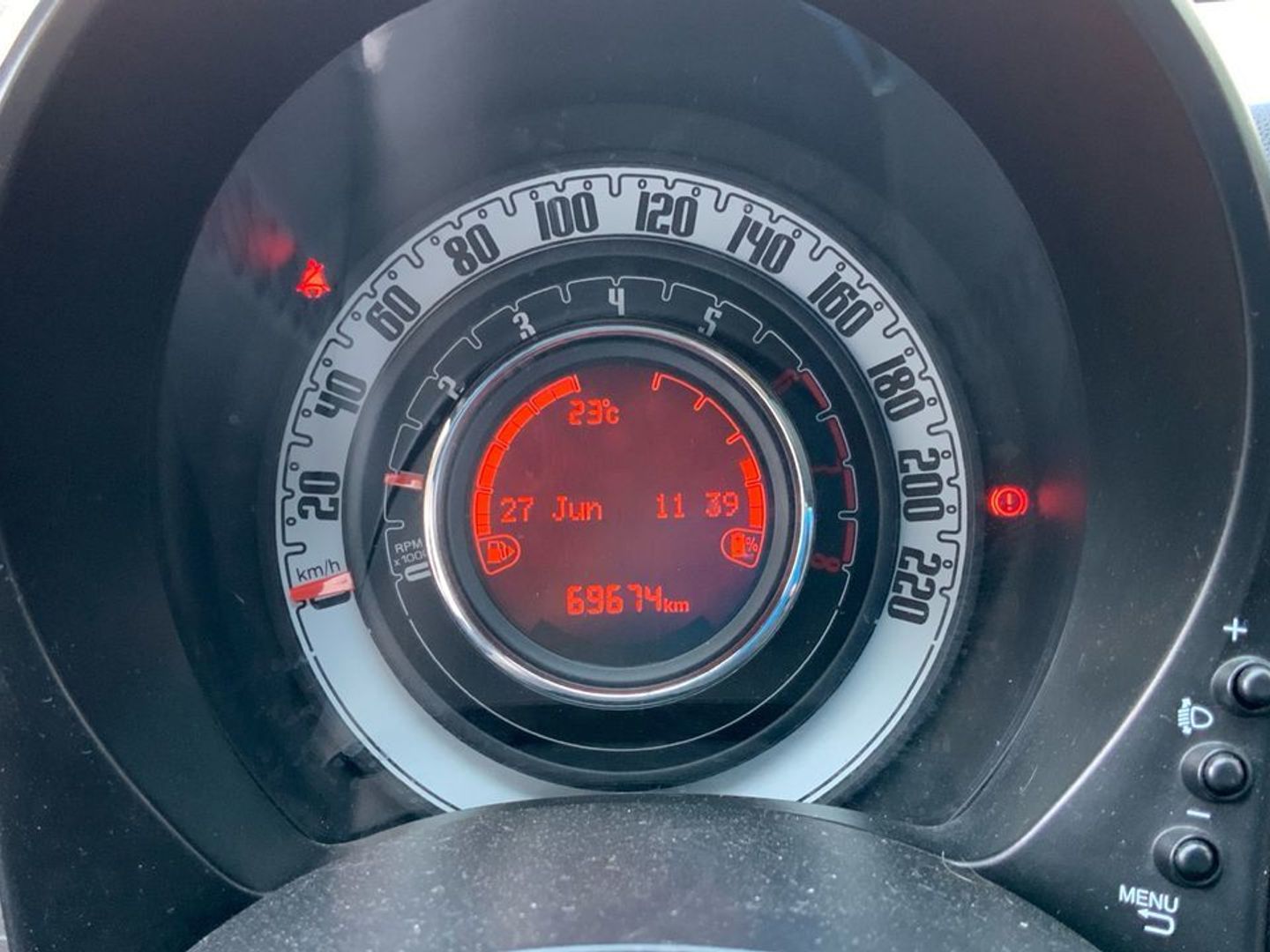 Fiat 500 1.0 Hybrid Dolcevita 51 kW (70 CV)