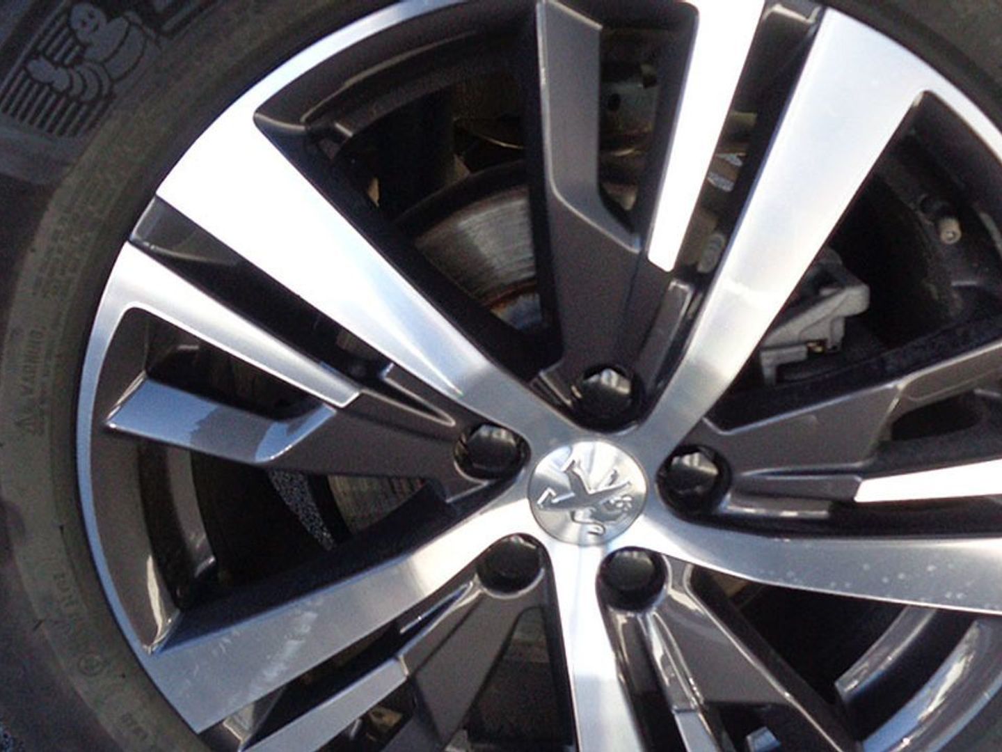 Peugeot 3008 PureTech 130 S&S Allure Pack 96 kW (130 CV)