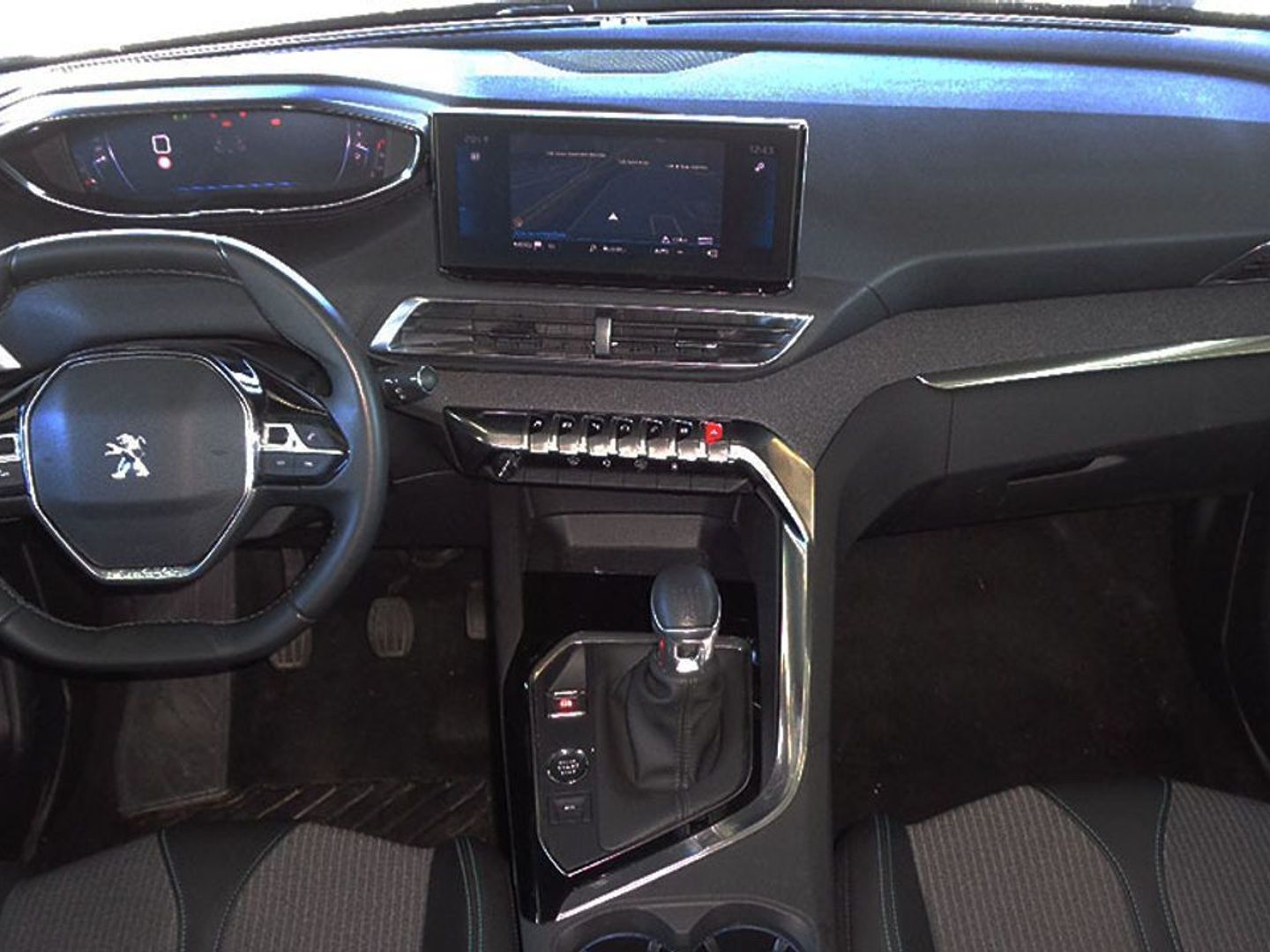 Peugeot 3008 PureTech 130 S&S Allure Pack 96 kW (130 CV)