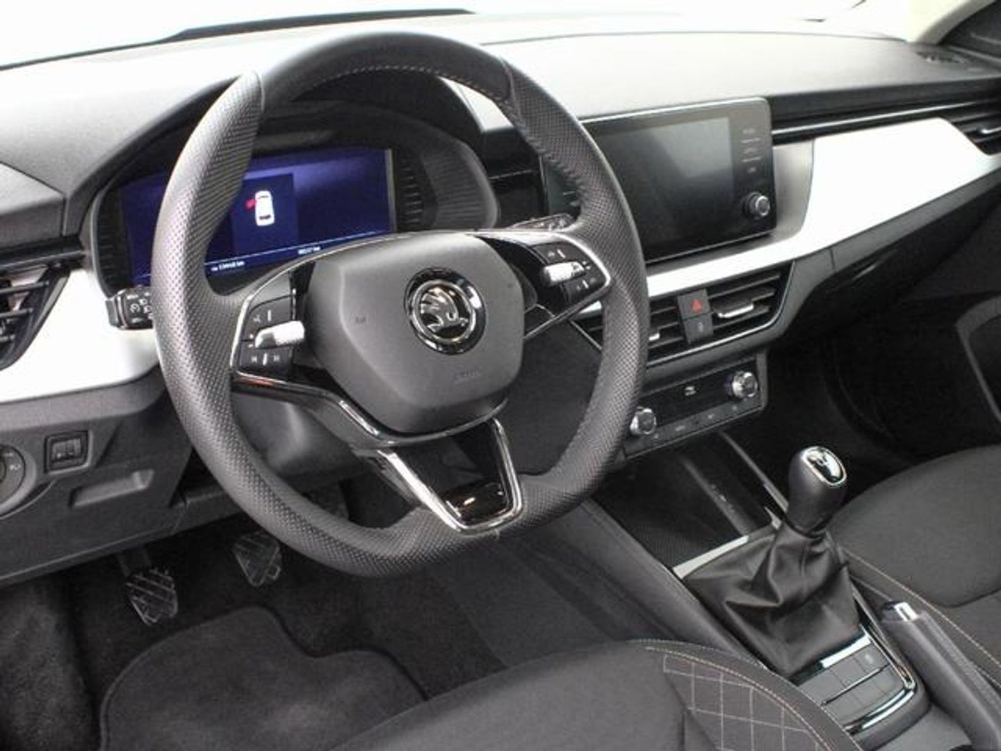 Skoda Kamiq 1.0 TSI Ambition 70 kW (95 CV)