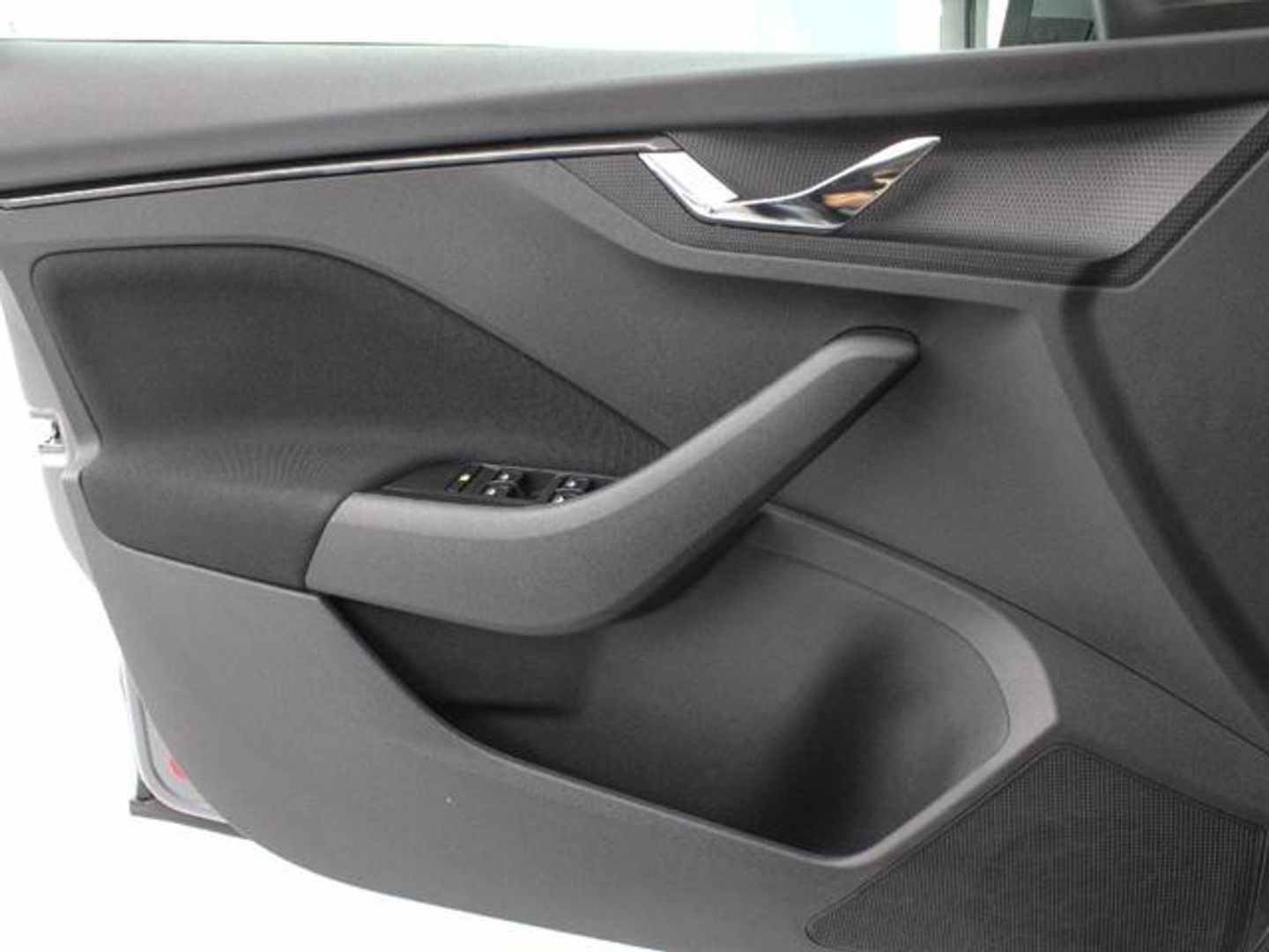 Skoda Kamiq 1.0 TSI Ambition 70 kW (95 CV)