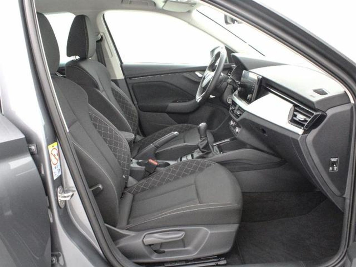 Skoda Kamiq 1.0 TSI Ambition 70 kW (95 CV)