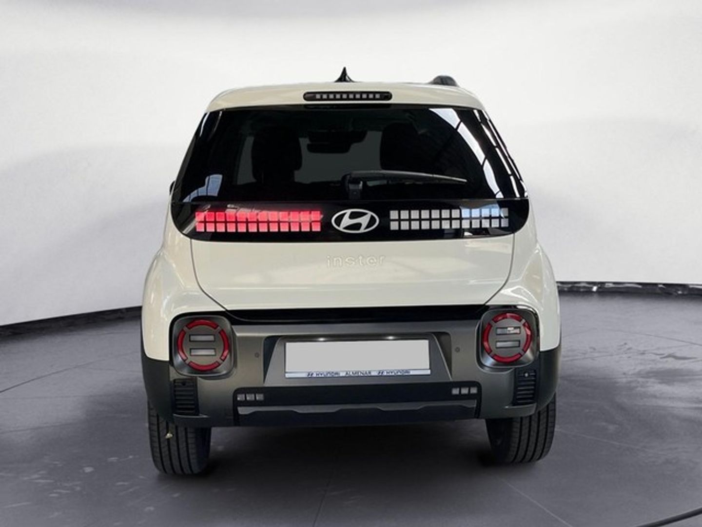 Hyundai Inster 49KWH Maxx Cross 85 kW (115 CV)