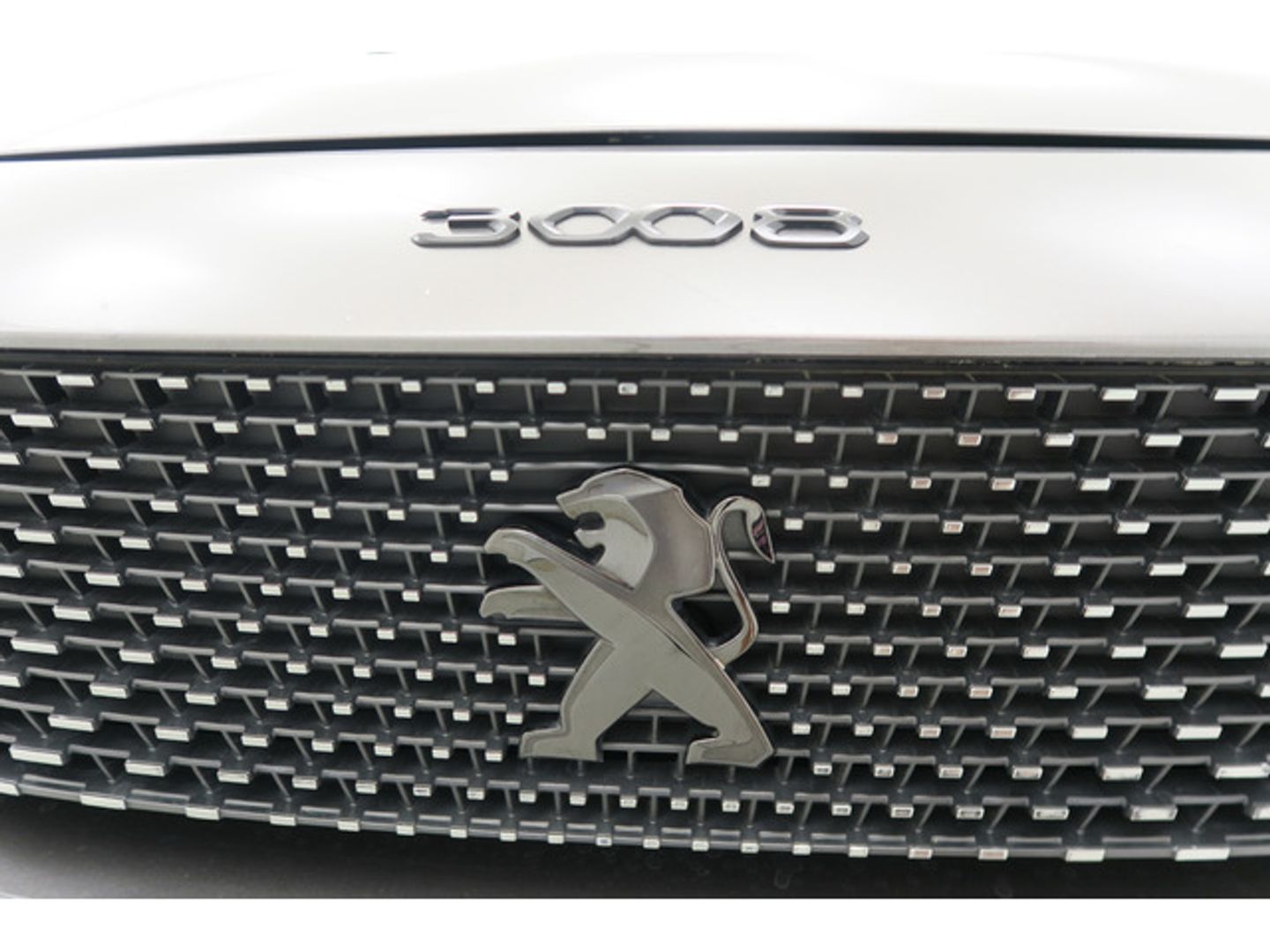 Peugeot 3008 PureTech 130 S&S GT EAT8 96 kW (130 CV)