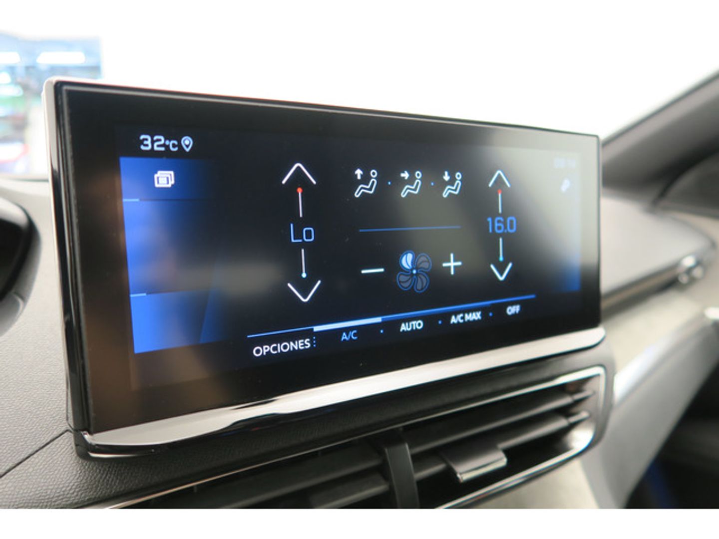 Peugeot 3008 PureTech 130 S&S GT EAT8 96 kW (130 CV)