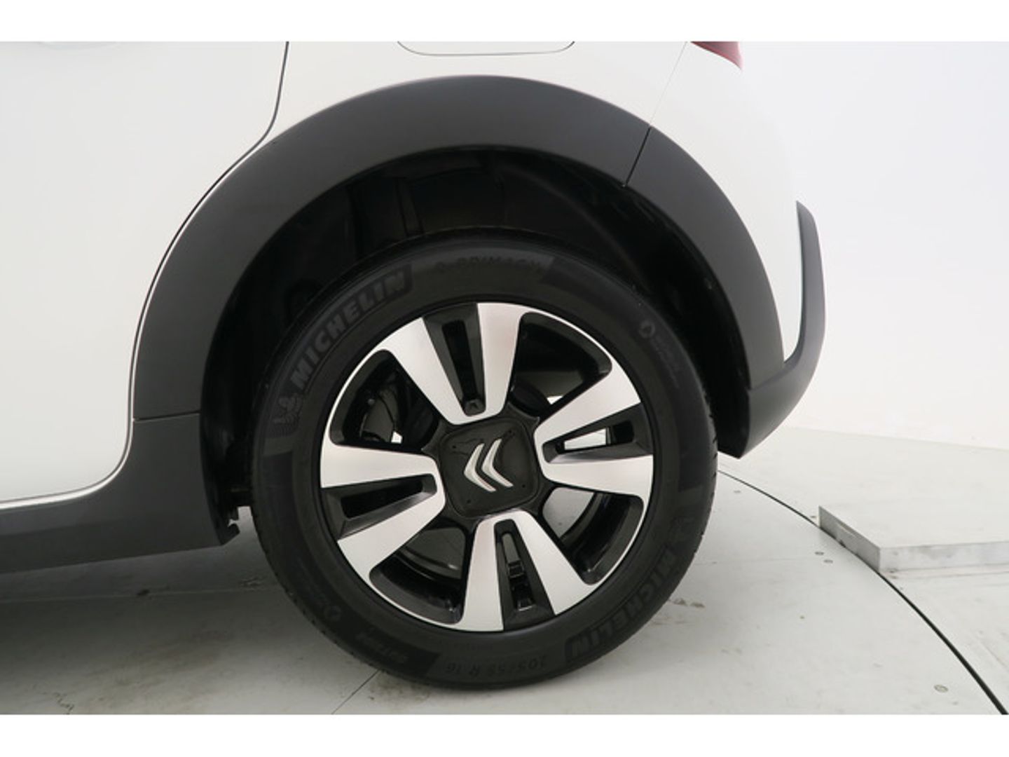 Citroen C3 PureTech 82 Shine 61 kW (83 CV)