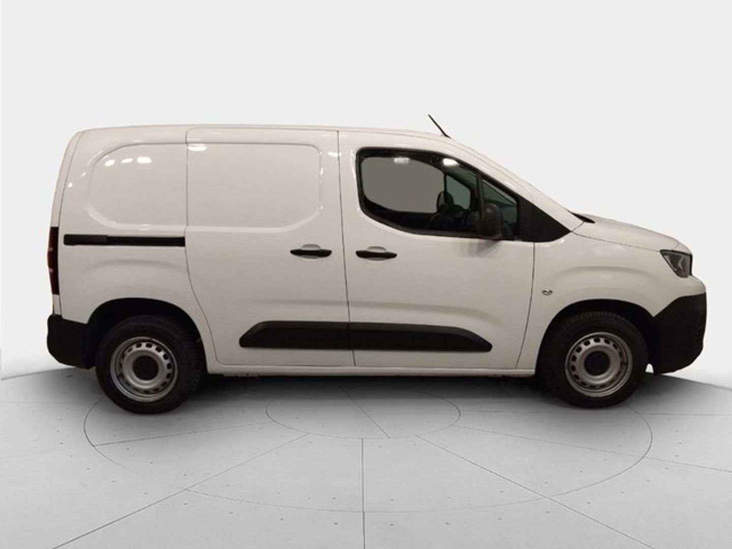 Peugeot Partner Furgon BlueHDi 100 Standard 600kg 75 kW (102 CV)