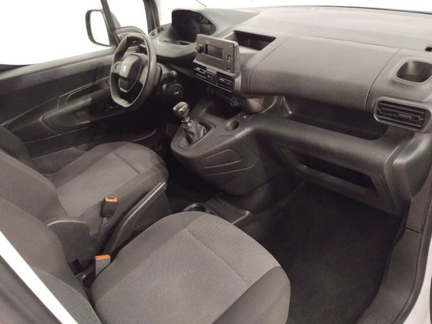 Peugeot Partner Furgon BlueHDi 100 Standard 600kg 75 kW (102 CV)