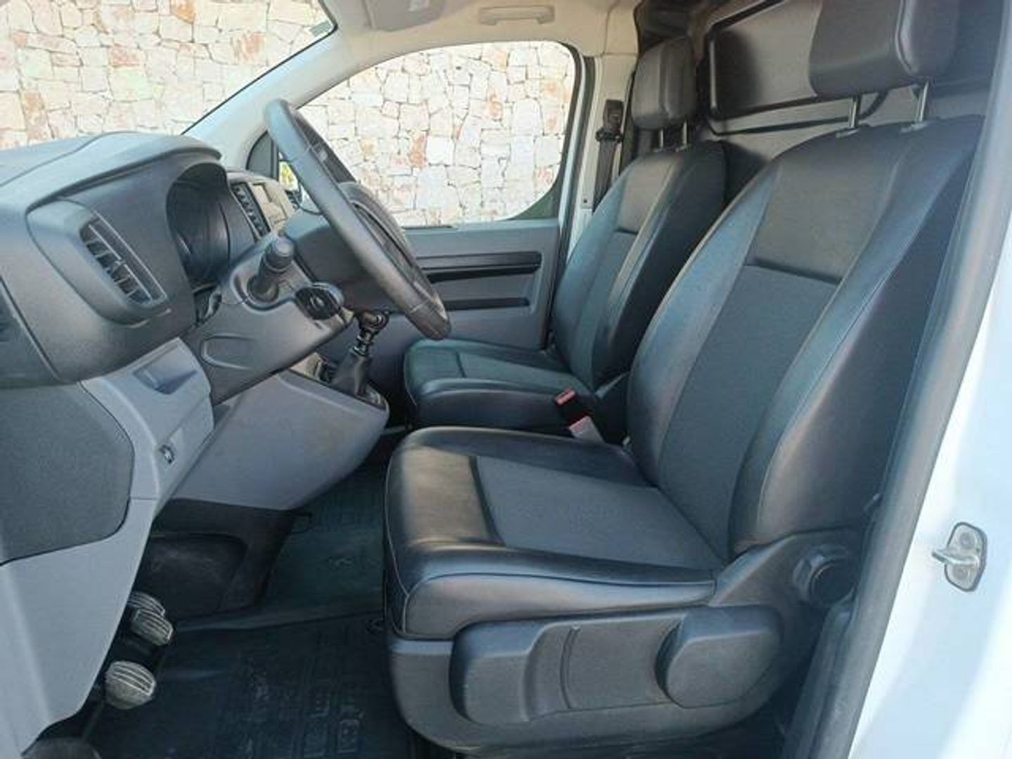 Peugeot Expert Furgon BlueHDi 120 S&S Pro Standard 88 kW (120 CV)