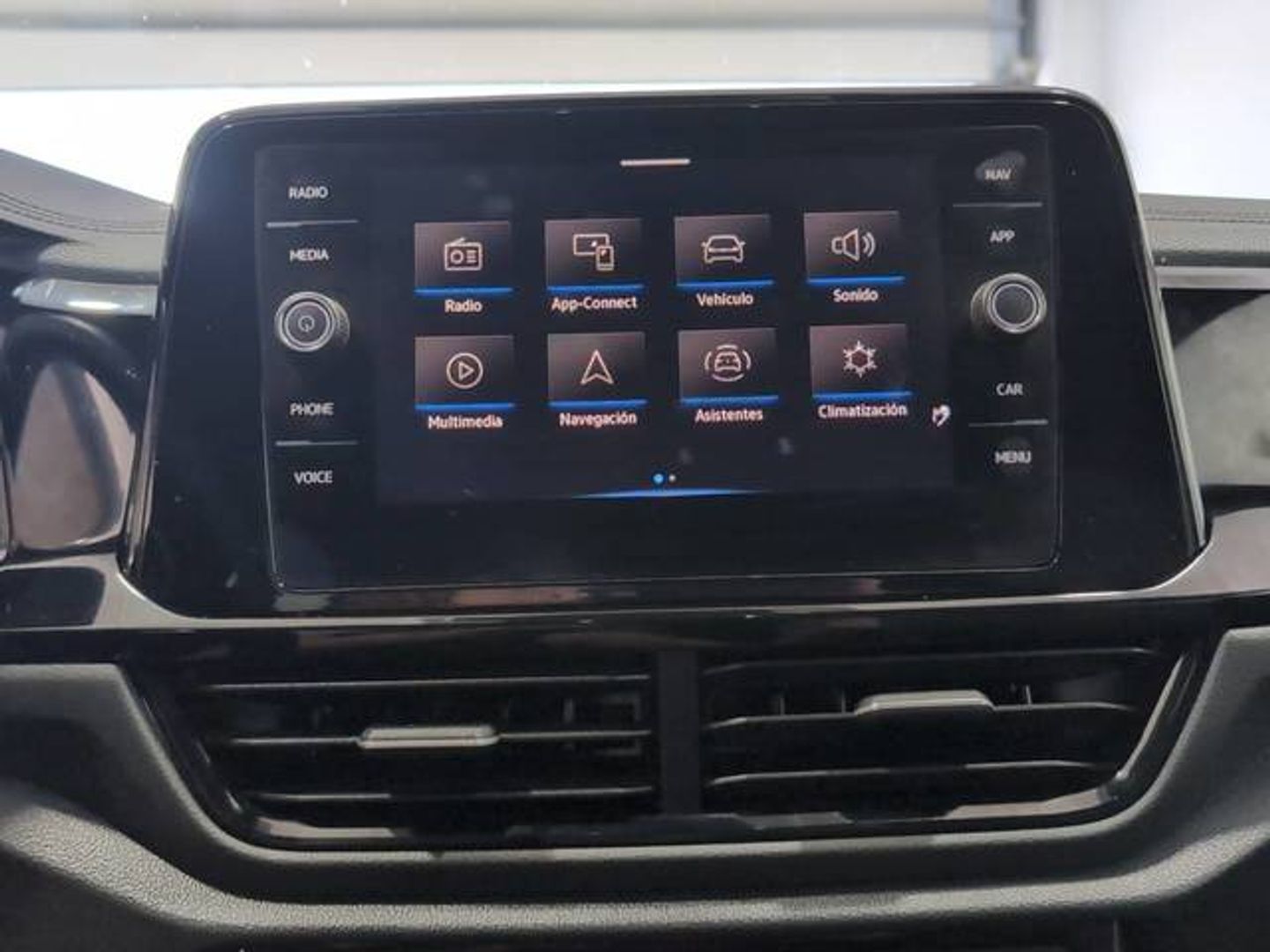 Volkswagen T-Roc R-Line 1.5 TSI 110 kW (150 CV) DSG