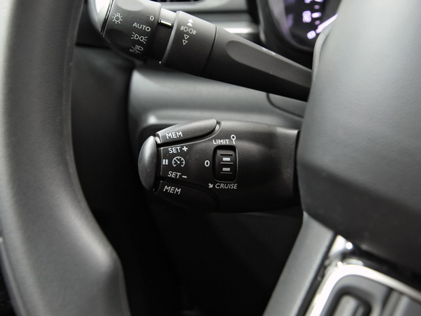 Citroen C3 PureTech 82 Shine 61 kW (83 CV)