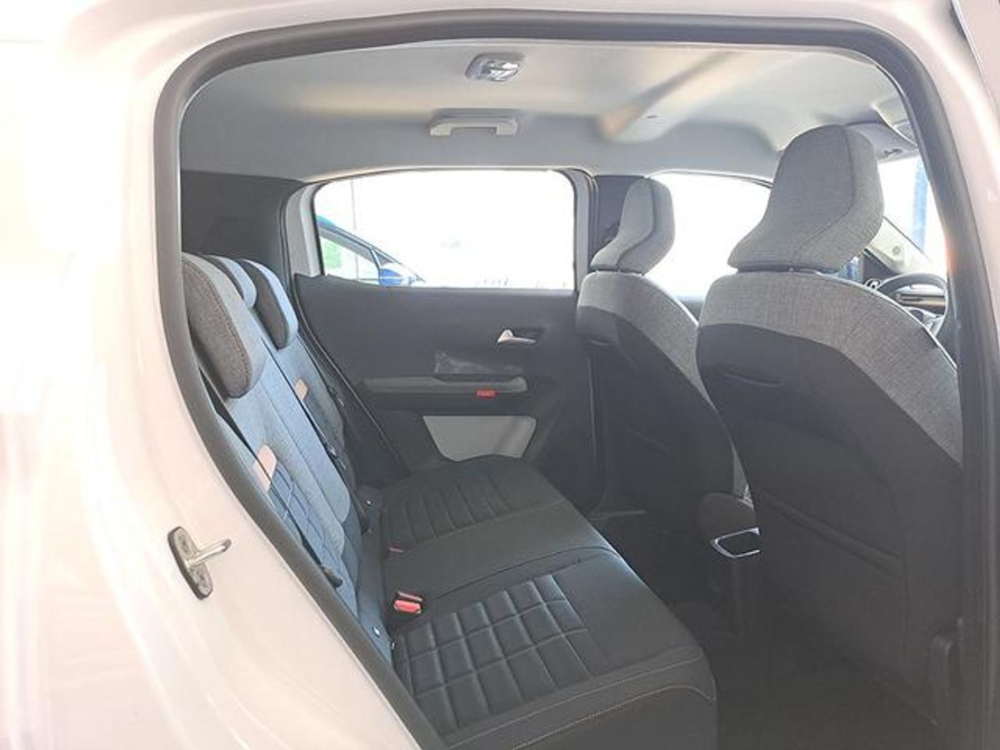 Citroen C3 Aircross PureTech 100 S&S Plus 74 kW (100 CV)