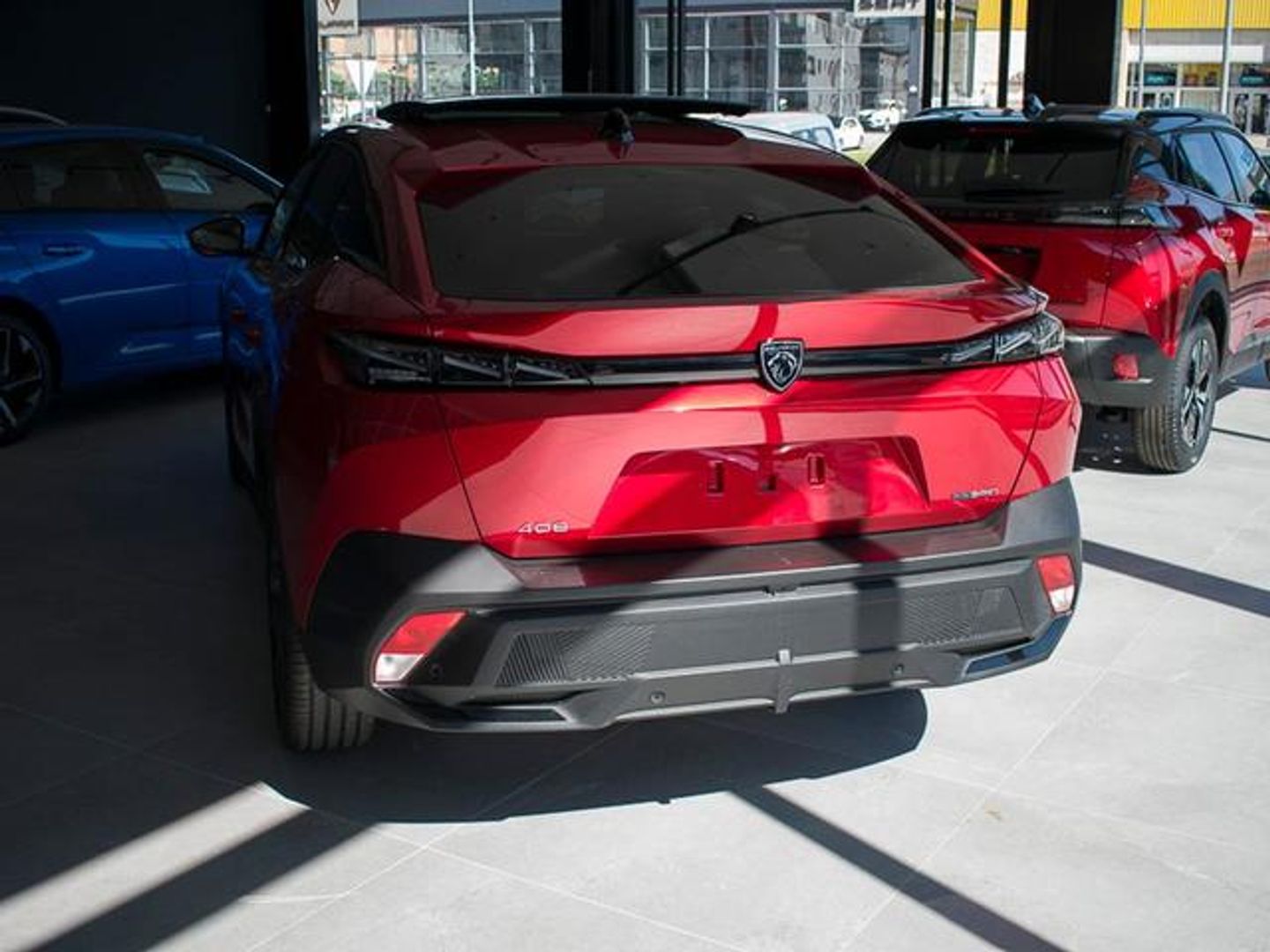 Peugeot 408 GT PHEV 180 e-EAT8 133 kW (181 CV)