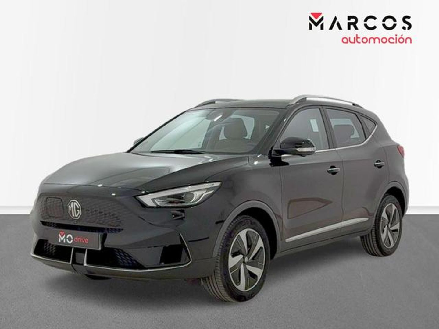 MG ZS EV 51KWH Luxury Standard Range 130 kW (177 CV) Negro All Terrain / Pick-up