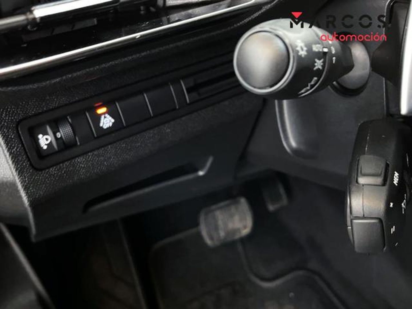 Peugeot 5008 Hybrid 1.2 Active Pack eDCS6 100 kW (136 CV)