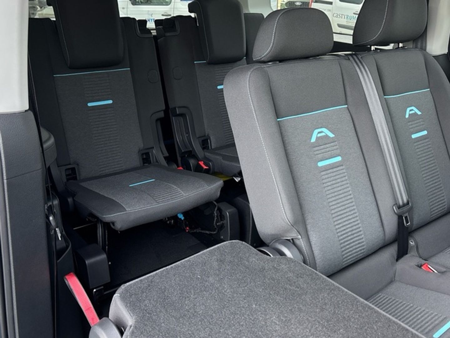 Ford Grand Tourneo Connect 1.5 Ecoboost PHEV Active Auto 110 kW (150 CV)