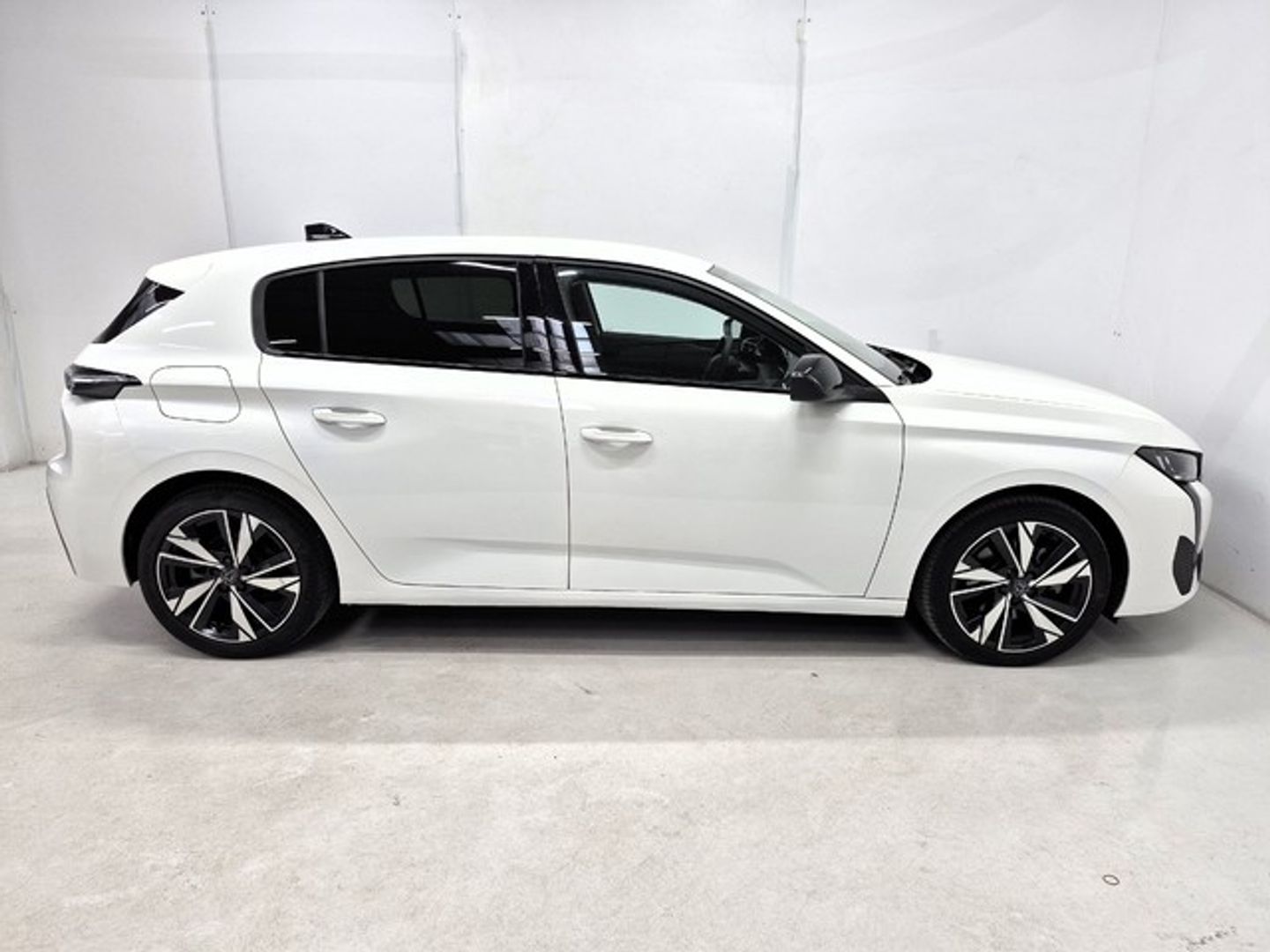 Peugeot 308 BlueHDi 130 S&S Allure EAT8 96 kW (130 CV)