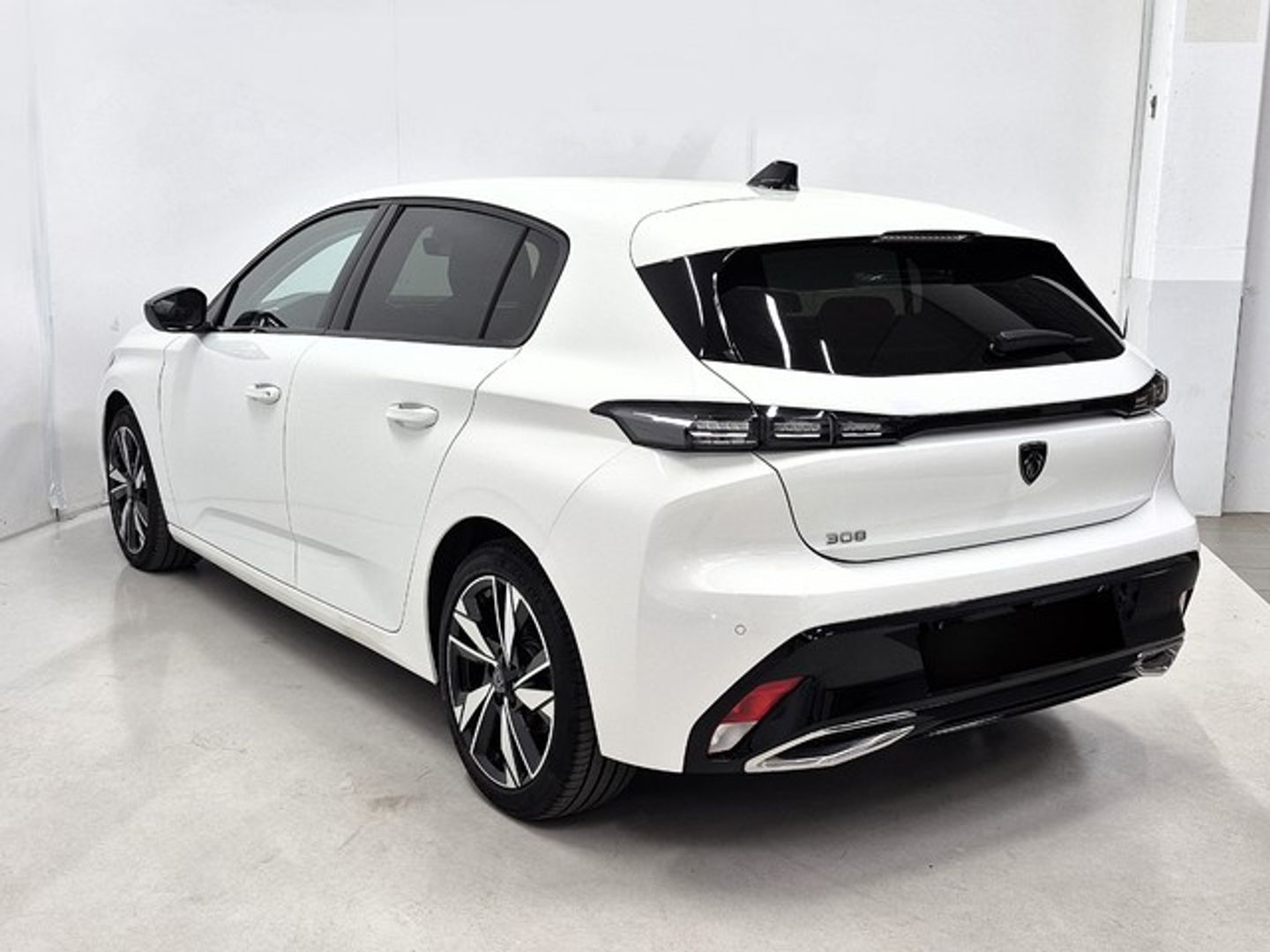 Peugeot 308 BlueHDi 130 S&S Allure EAT8 96 kW (130 CV)
