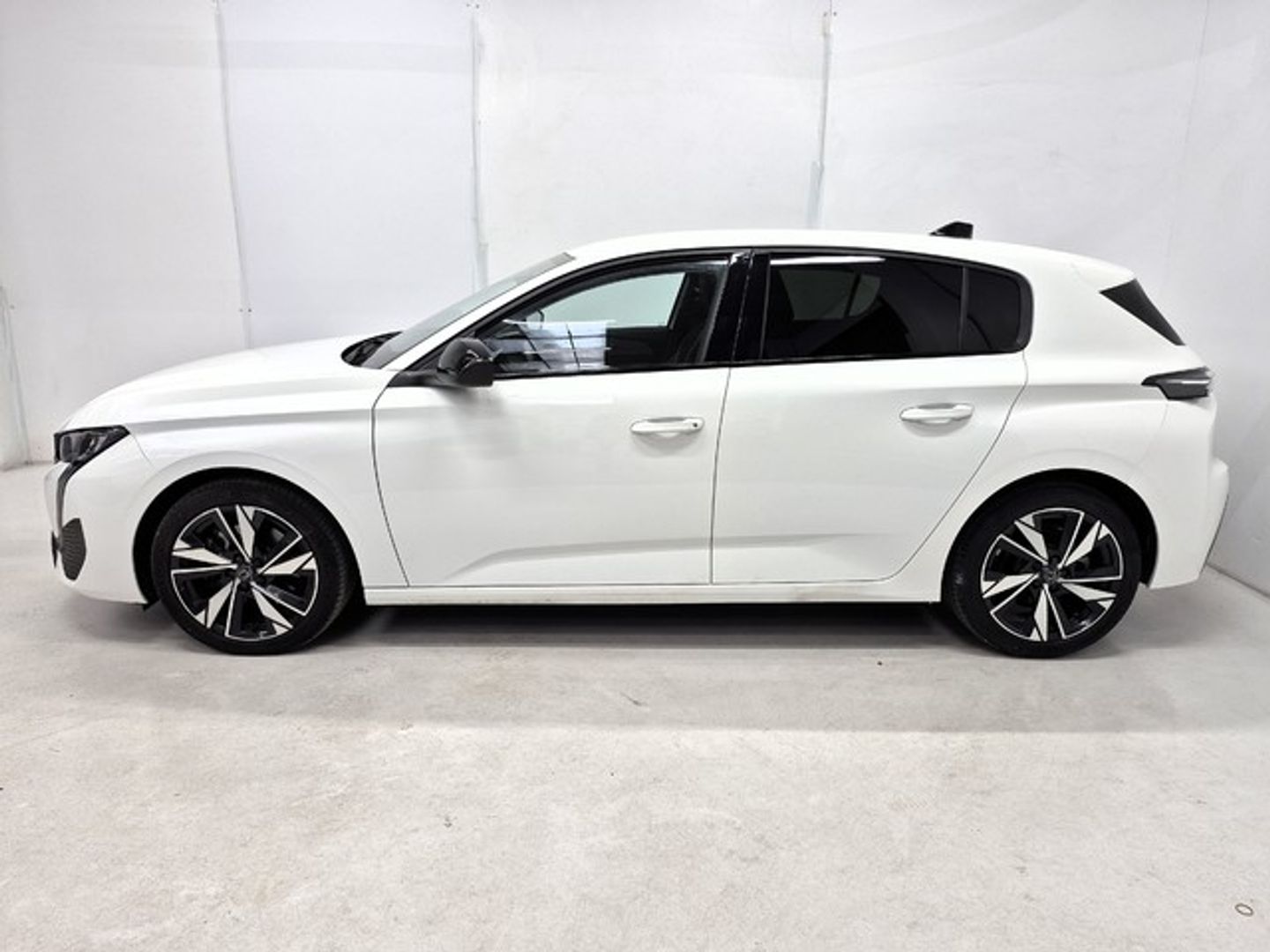 Peugeot 308 BlueHDi 130 S&S Allure EAT8 96 kW (130 CV)