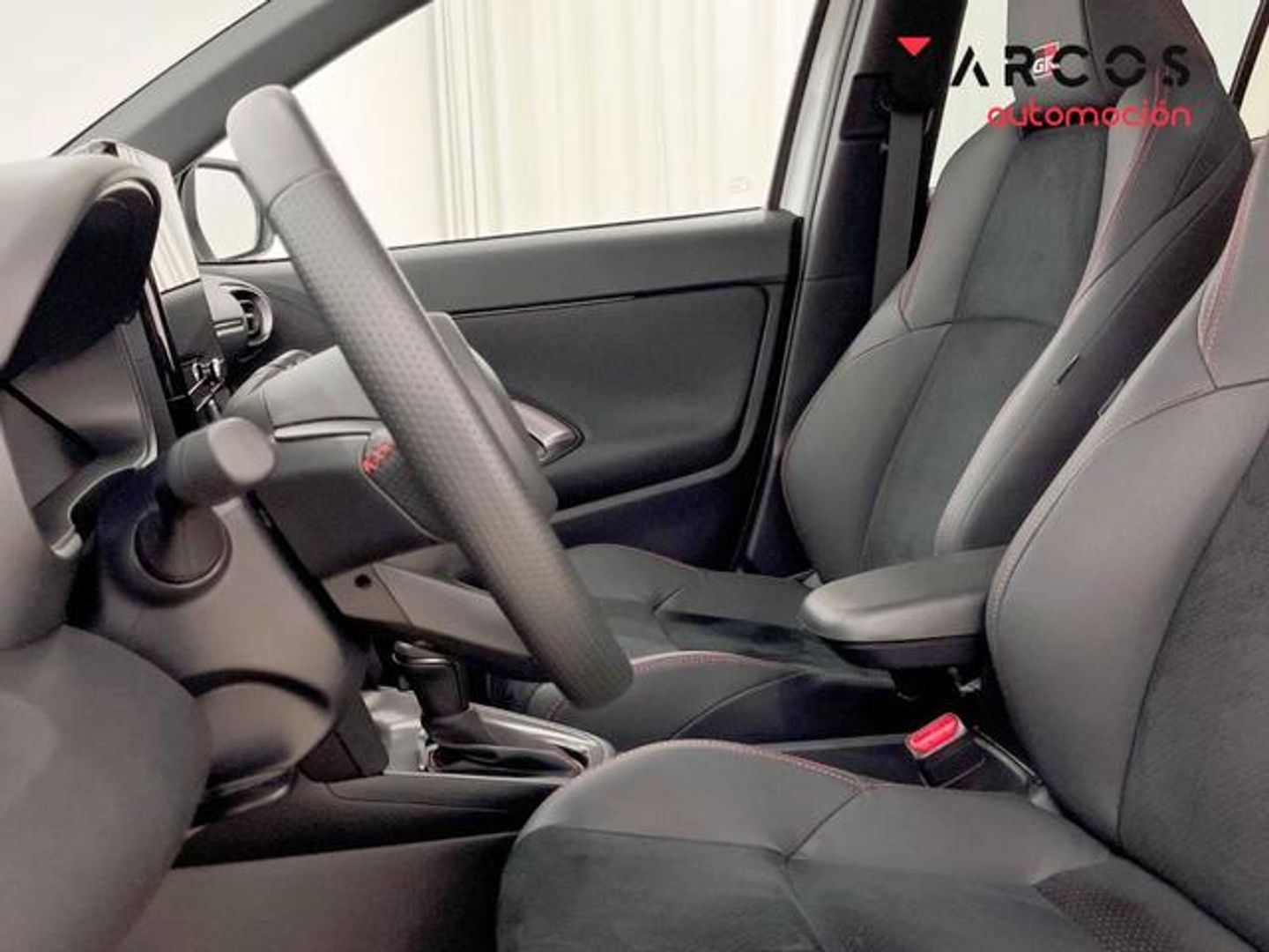 Toyota Yaris Cross 130H GR Sport 96 kW (130 CV)