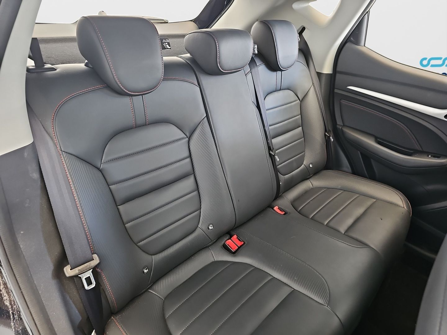 MG ZS 1.5 Luxury 78 kW (106 CV)